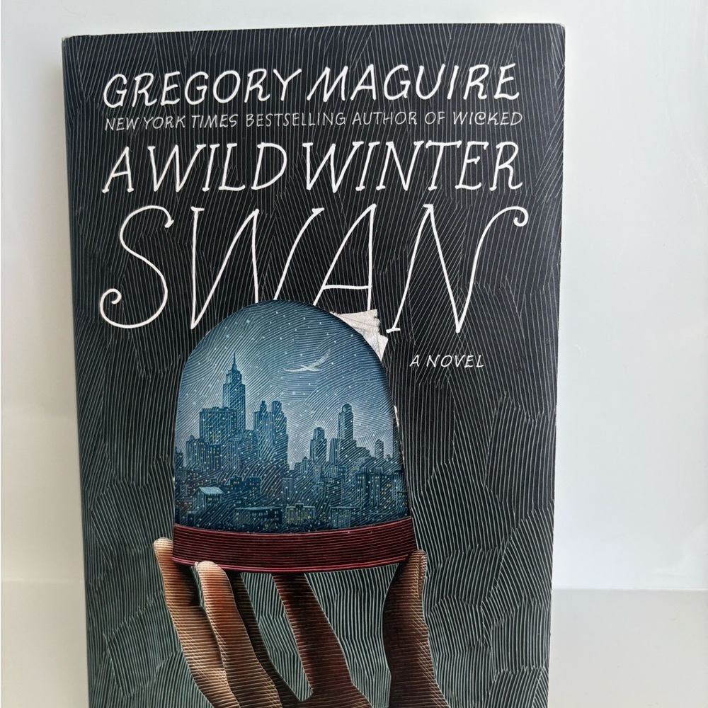 📚 3/$25 📚 A Wild Winter Swan by Gregory Maguire